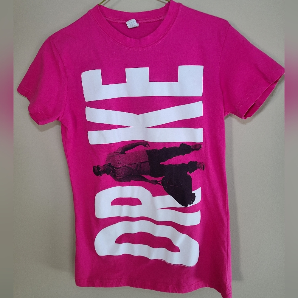 DRAKE TEE